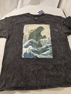 Godzilla Waves Mineral Washed Graphic Tee, New, Sz XL